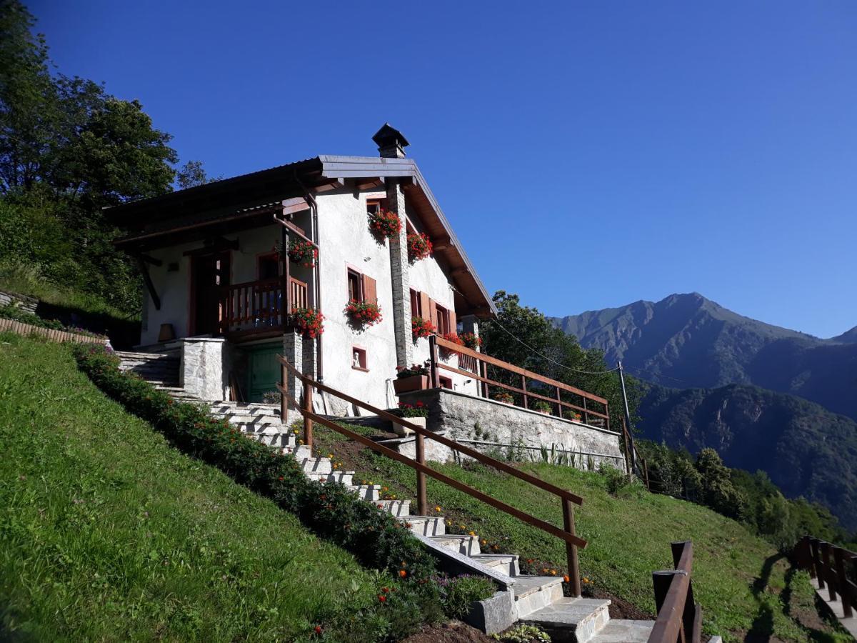 Casa All'Alpe Gaggetto B & B Anzino Exteriör bild